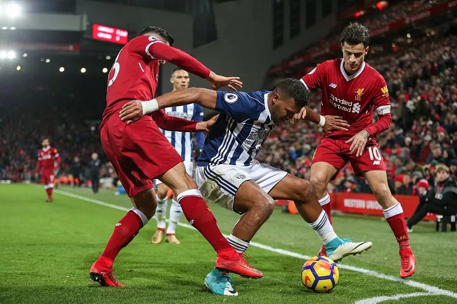 琼斯12投砍34分难阻失利！只因火箭三核均砍20+，小贾关键5分救赎